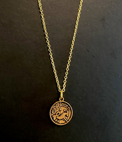 Astrological Sign Necklace (Gold)