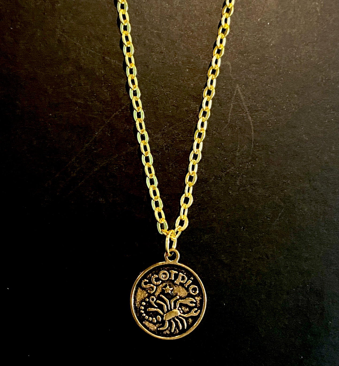 Astrological Sign Necklace (Gold)