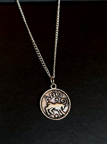 Astrological Sign Necklace (Silver)