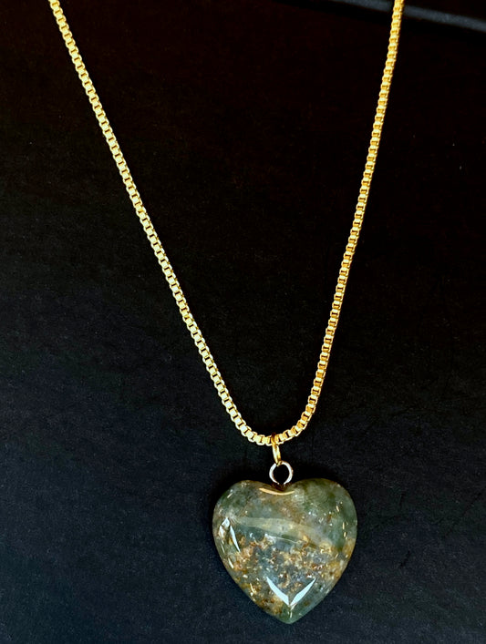 Crystal Heart Necklace 💚