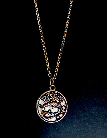 Astrological Sign Necklace (Silver)