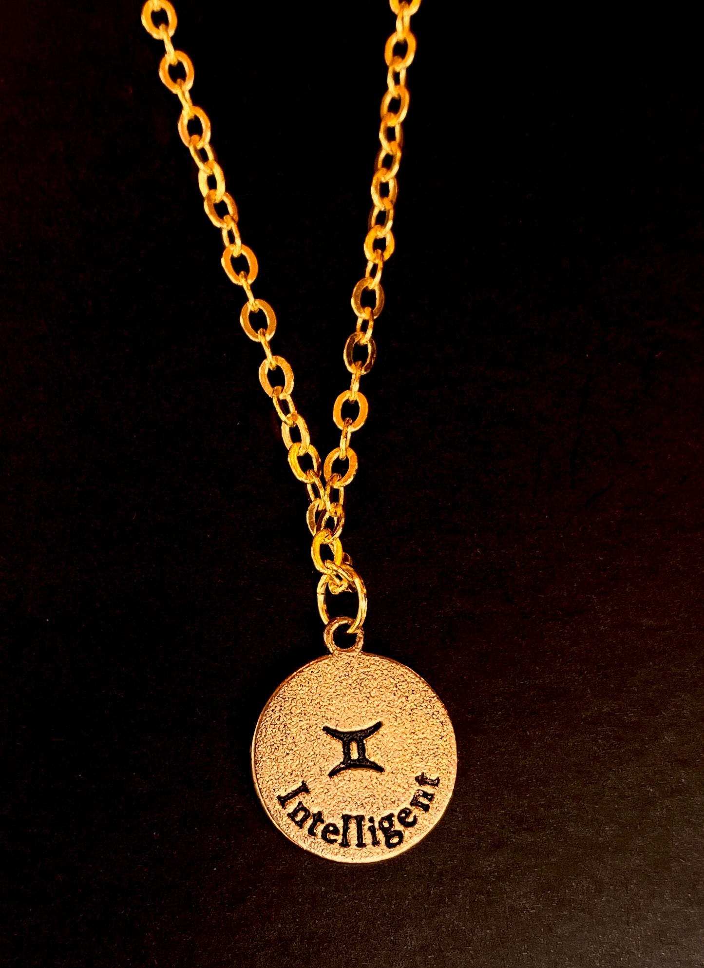 Astrological Sign Necklace (Gold)